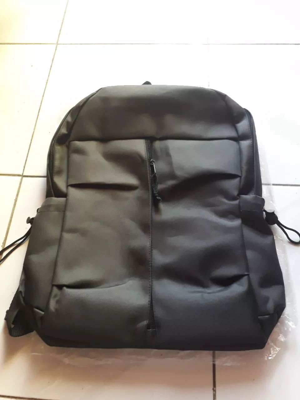 Foto ulasan pembeli s*****7, varian Abu, Navi, Hitam