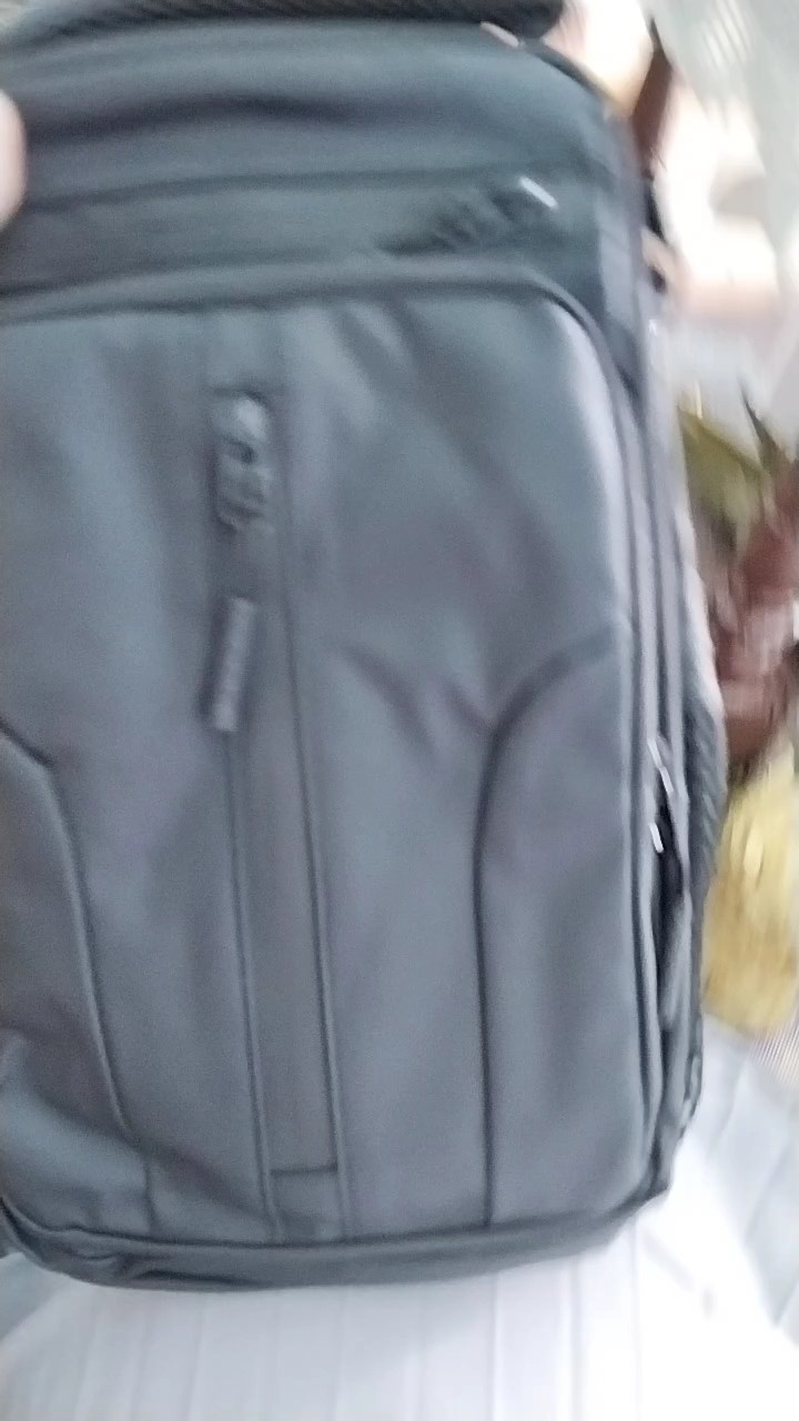 Foto ulasan pembeli ainijulia998, varian Hitam