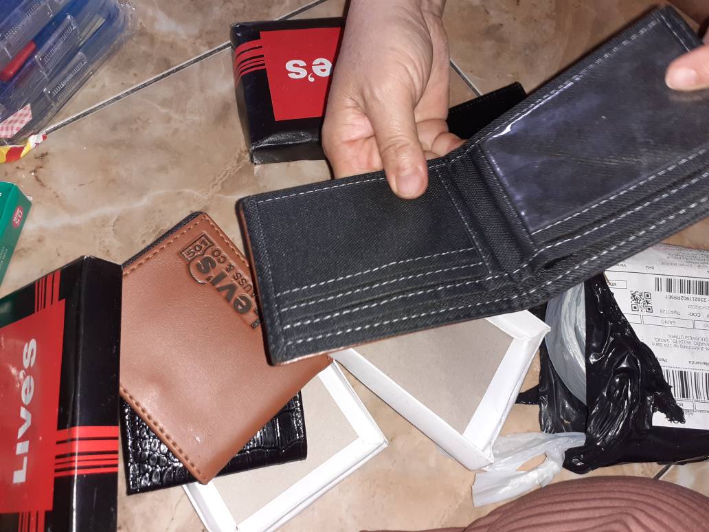 Foto ulasan pembeli h*****a, varian Buaya hitam,Alsize