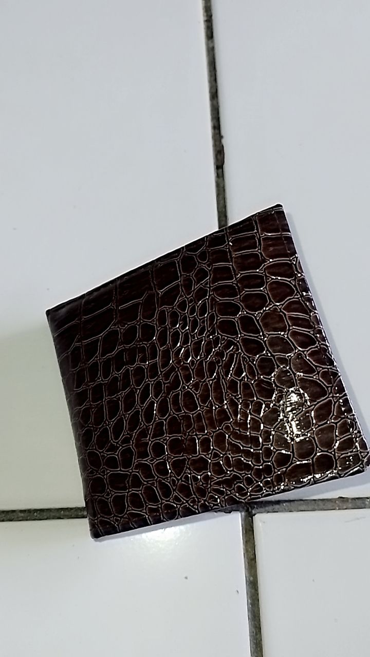 Foto ulasan pembeli muhammadmuhyan277, varian Buaya coklat,Alsize