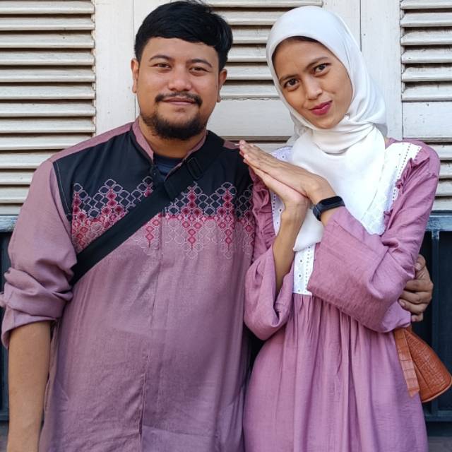 Foto ulasan pembeli bangherdi0167, varian Embos coklat,Alsize