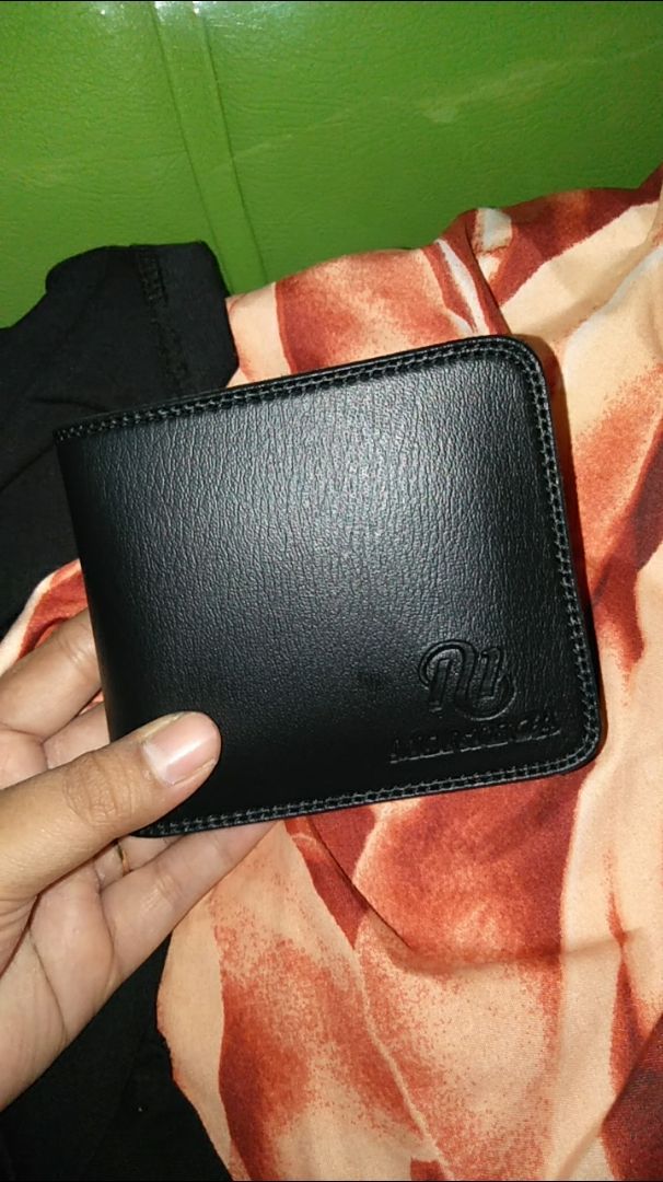 Foto ulasan pembeli vivihsilvia, varian Hitam