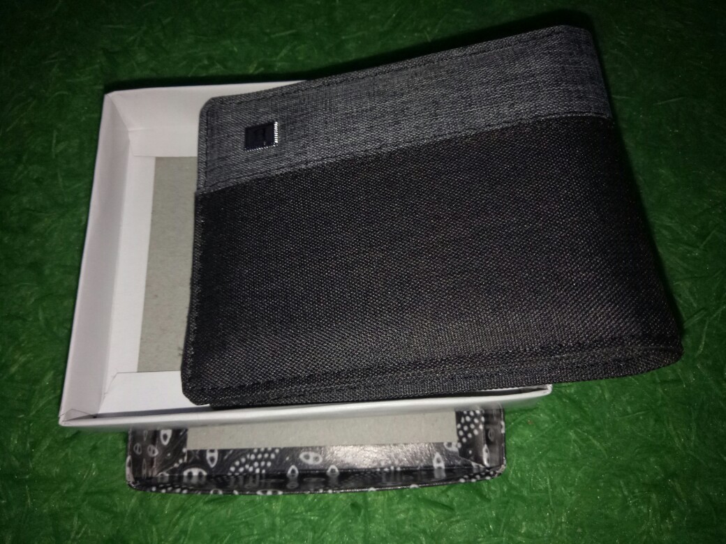 [Dompet Pria Kanvas Tebal DK900 Free Box] - foto 2 dari 10, sh1g1