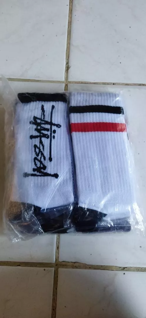 kaos kaki skate oldschool / Kaos kaki kekinian - Foto ulasan pembeli