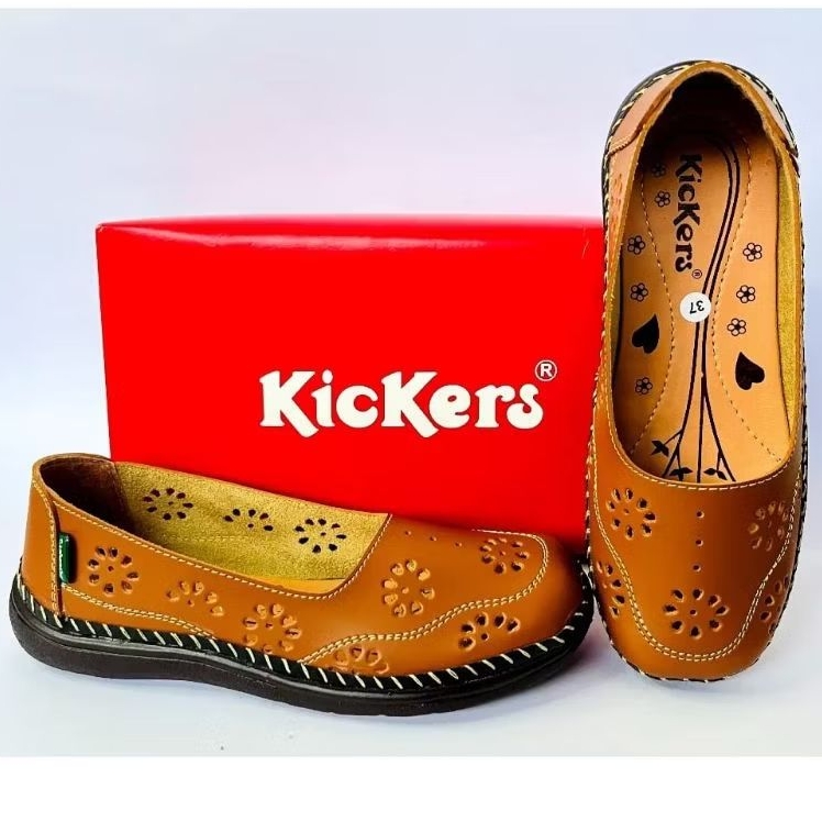 SEPATU KICKERS WANITA SLIP ON CASSUAL kode~mk50