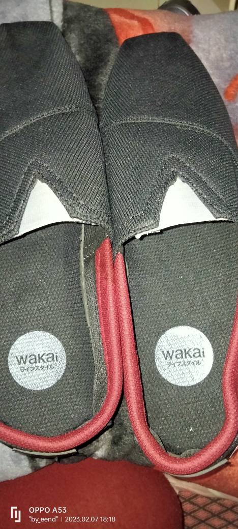 Sepatu Wakai Slip On Pria Wanita Termurah Nyaman - foto 4 dari 10