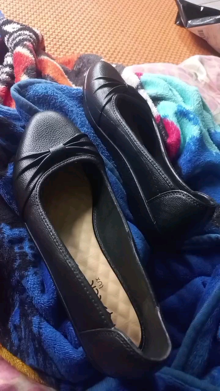 Foto ulasan pembeli r*****h, varian CL983-1 Hitam,39