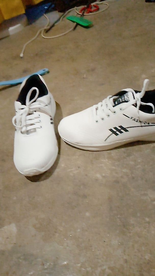 Sepatu Wanita Sneakers Terbaru Dengan Banyak Pilihan Warnanya Desain Ala Korean style Kekinian - foto 3 dari 10