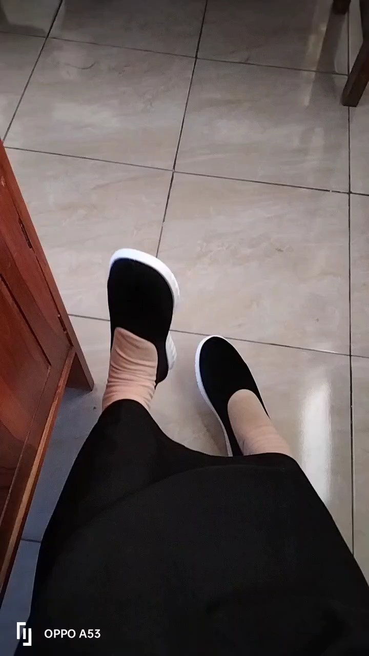 Foto ulasan pembeli latifatus93, varian HITAM,41