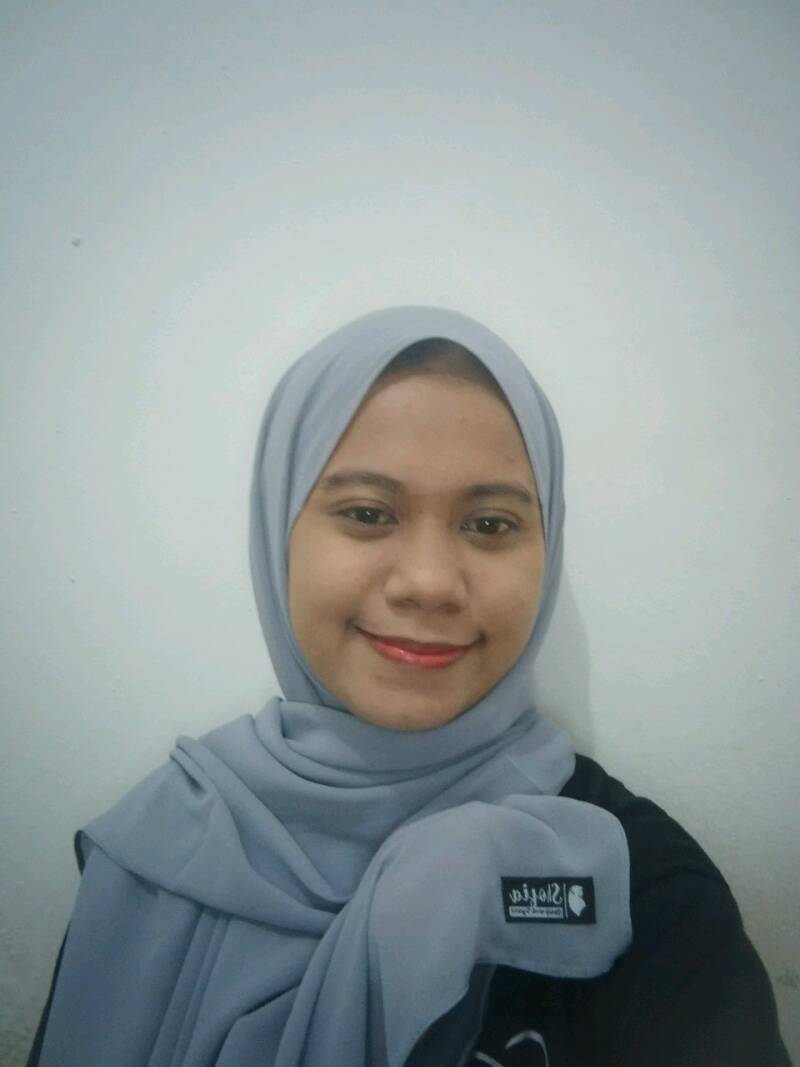 Foto ulasan Shofia Hijab Pashmina Ceruty Babydoll Lembut