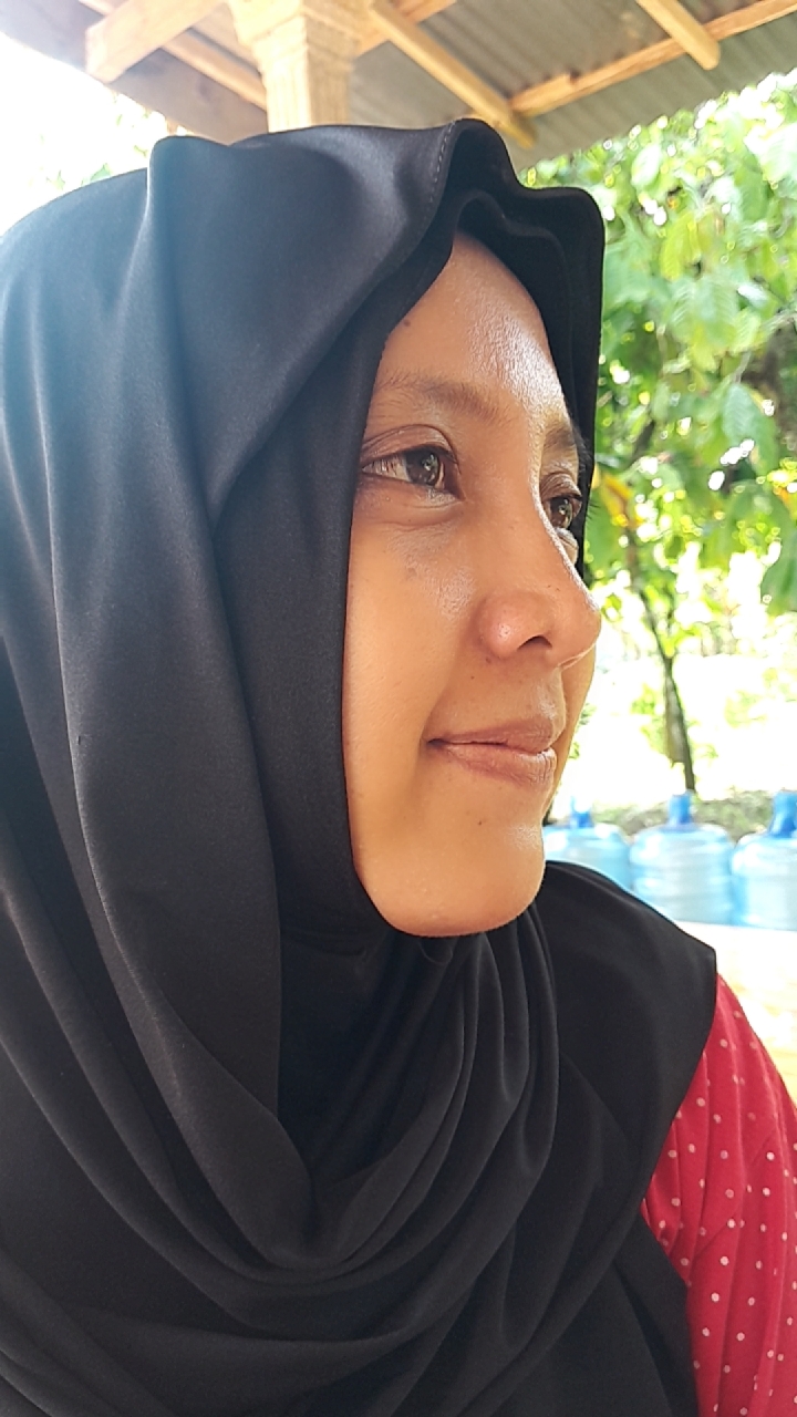 Foto ulasan Syamsiar Hijab - Jilbab Pashmina Instan Jersey Premium Inner Tutup Leher Wanita Kerudung Pasmina Panjang Nutup Leher Jilbab Jersey Langsung Pakai Praktis Lembut Nyaman Daily Kekinian