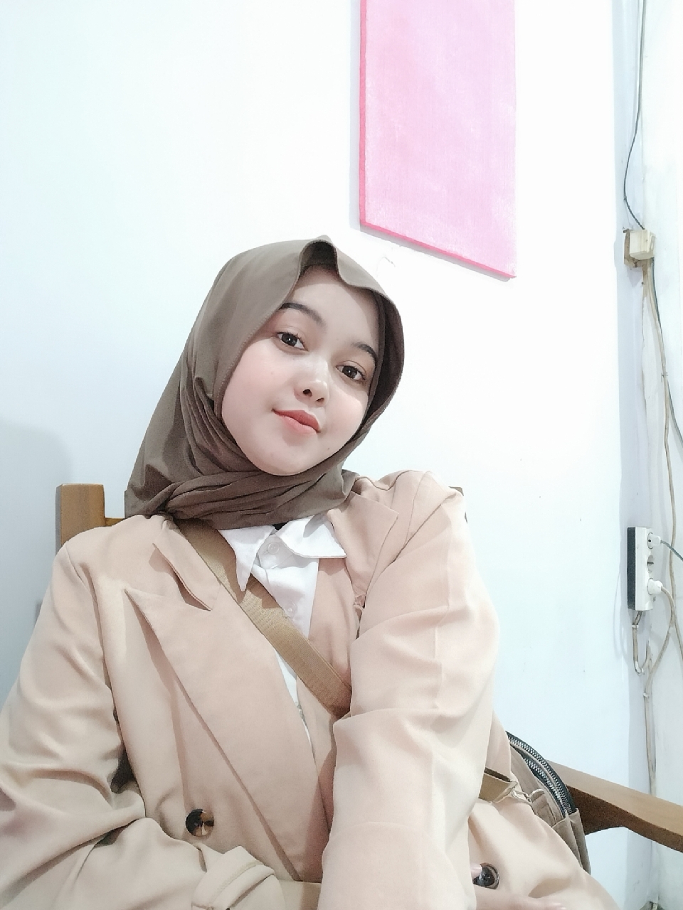 Foto ulasan Syamsiar Hijab - Jilbab Pashmina Instan Jersey Premium Inner Tutup Leher Wanita Kerudung Pasmina Panjang Nutup Leher Jilbab Jersey Langsung Pakai Praktis Lembut Nyaman Daily Kekinian