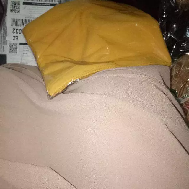 Foto ulasan Pashmina ceruty babydoll ultimate premium PART1