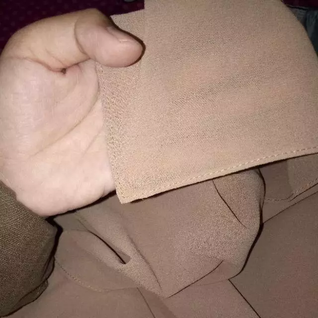 Foto ulasan Pashmina ceruty babydoll ultimate premium PART1