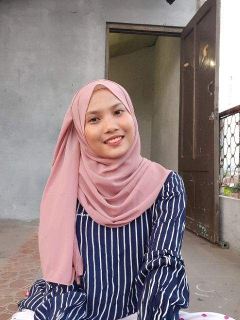 Foto ulasan Pashmina ceruty babydoll ultimate premium PART1