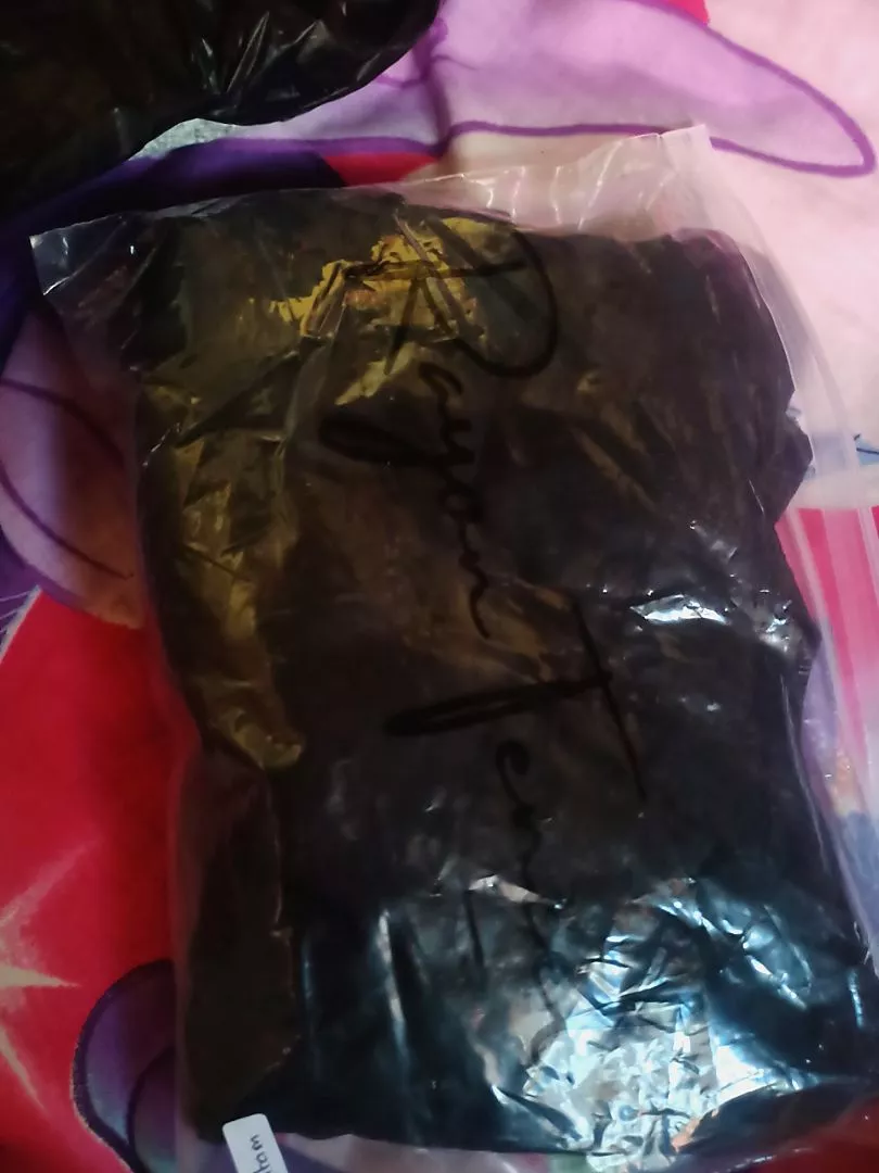 Foto ulasan Pashmina kaos RAYON TENCEL premium FREE POUCH