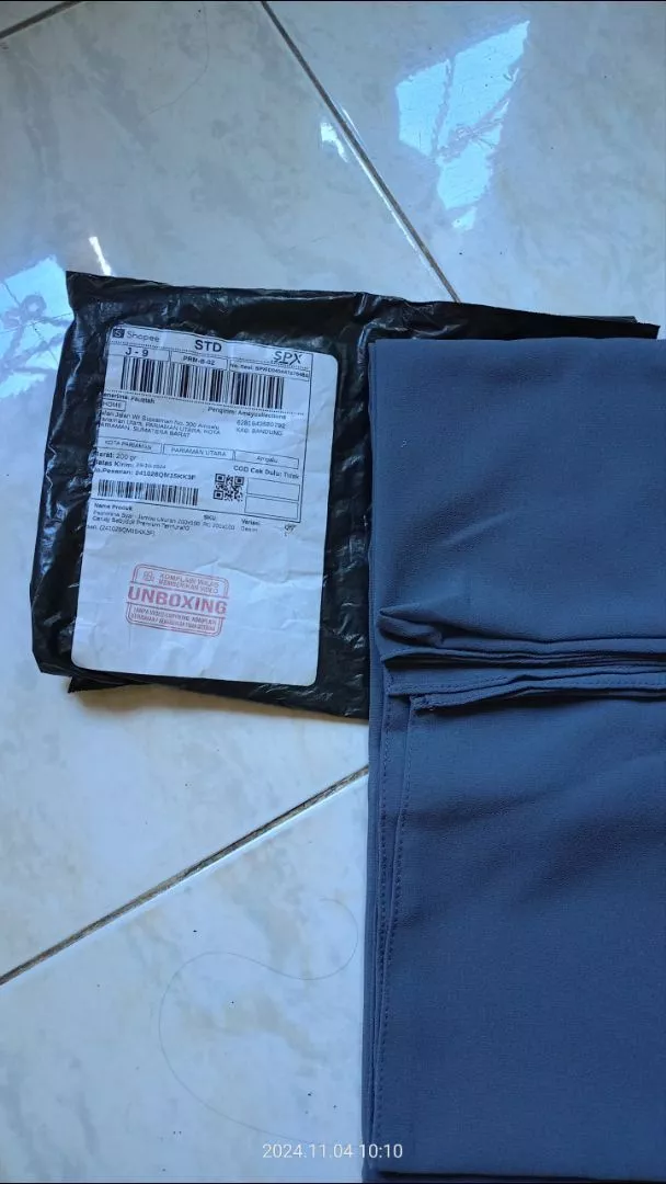 Foto ulasan Pashmina Syar'i Jumbo Ceruty Babydoll Premium