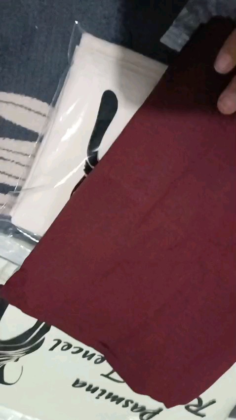 Foto ulasan Pashmina Tencel Rayon Premium || Pashmina Tencel shawl rayon