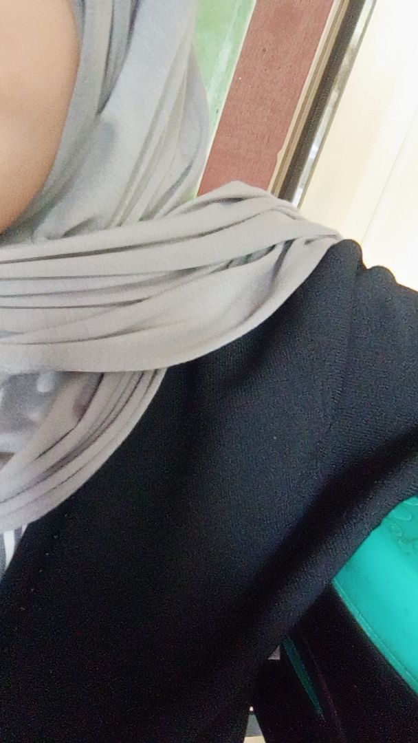 Foto ulasan Pashmina Tencel Rayon Premium || Pashmina Tencel shawl rayon