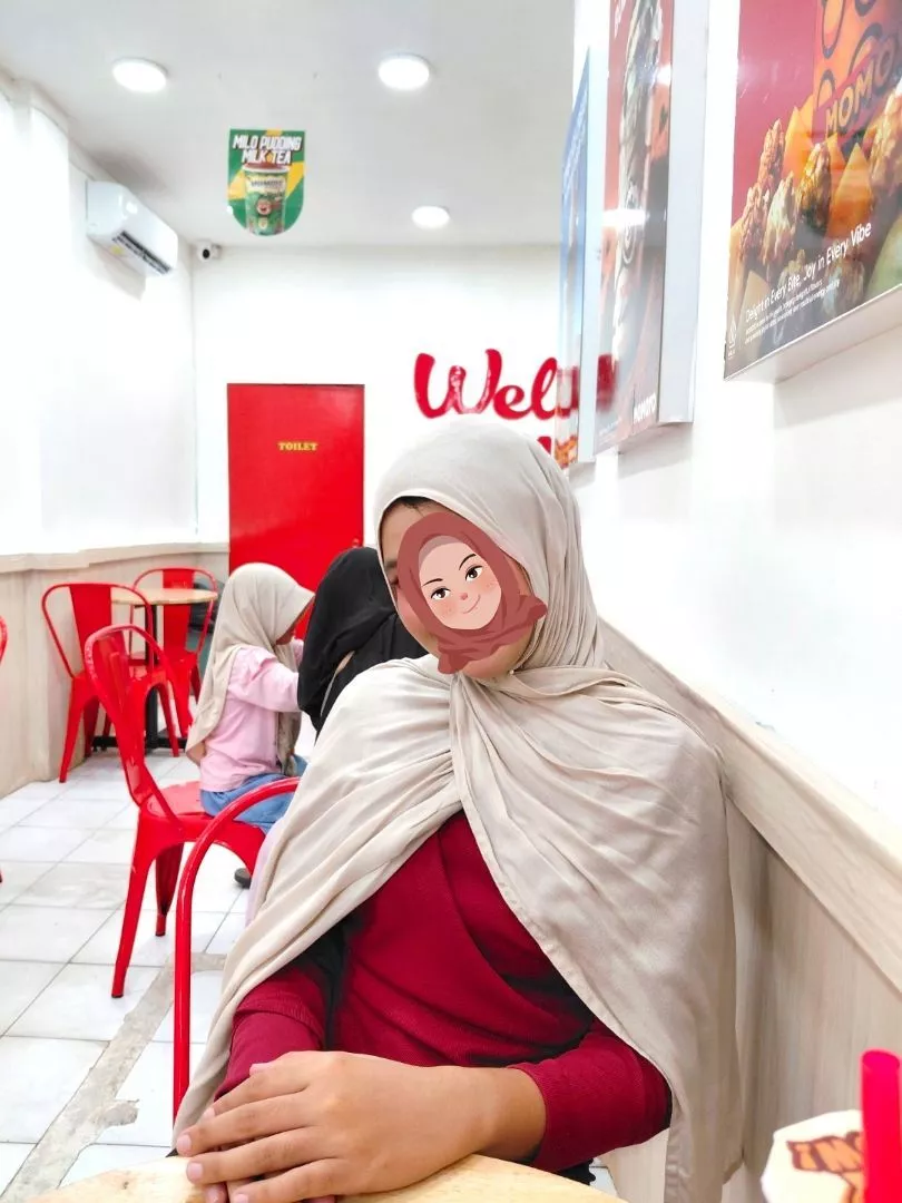 Foto ulasan Pashmina Viscose Modal Premium By Miftah Hijab