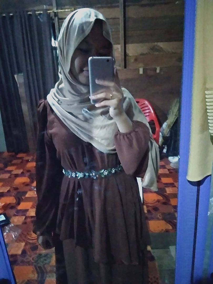 Foto ulasan Phasmina Kaos Rayon Premium//Phasmina Hijab Terbaru