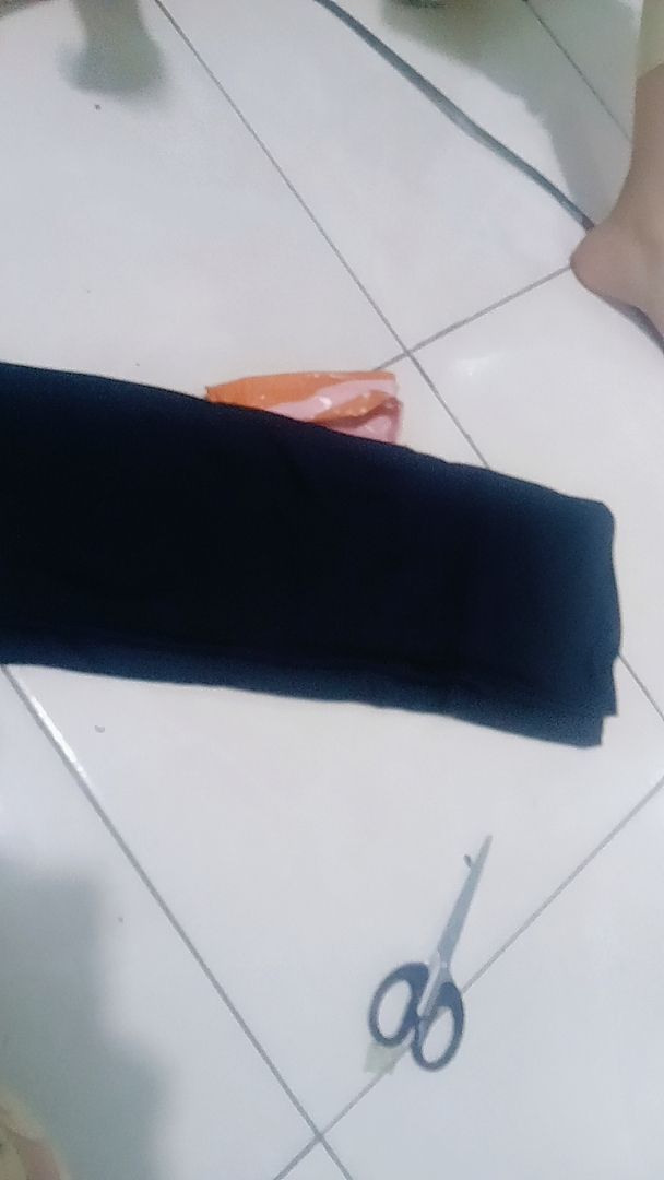 Foto ulasan Phasmina Kaos Rayon Premium//Phasmina Hijab Terbaru