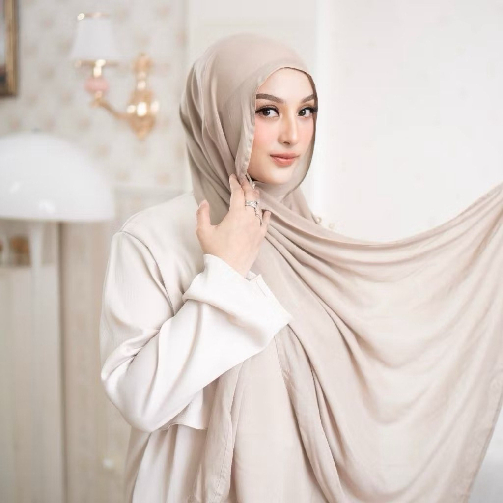 RESYAH HIJAB~ Shawl Hijab Pashmina Viscose Bamboo Premium Eksklusif Lembut - foto 1 dari 10
