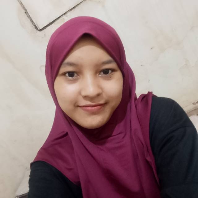 Foto ulasan Rheno Hijab Pashmina Tencel Adem Lembut Elegan
