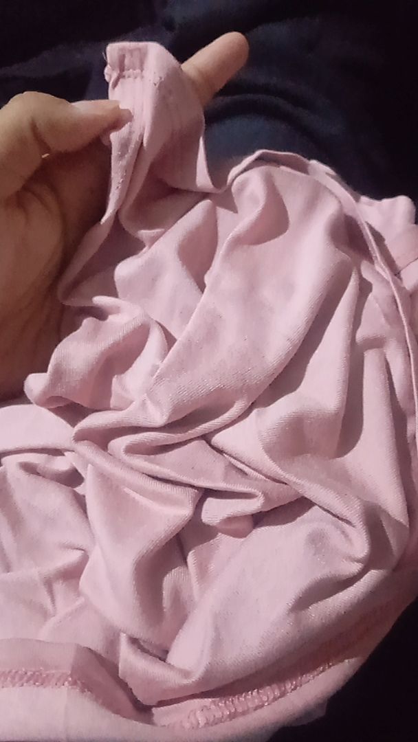 Foto ulasan Rheno Hijab Pashmina Tencel Adem Lembut Elegan