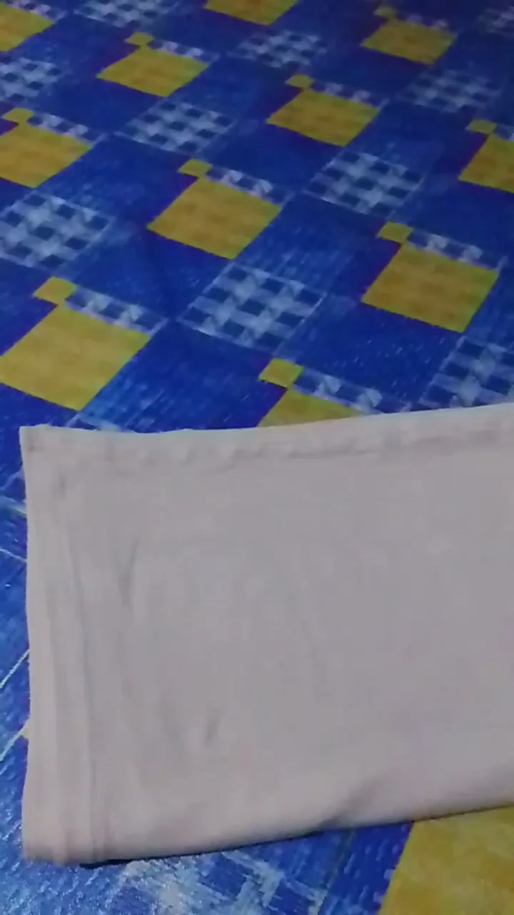 Foto ulasan Rheno Hijab Pashmina Tencel Adem Lembut Elegan