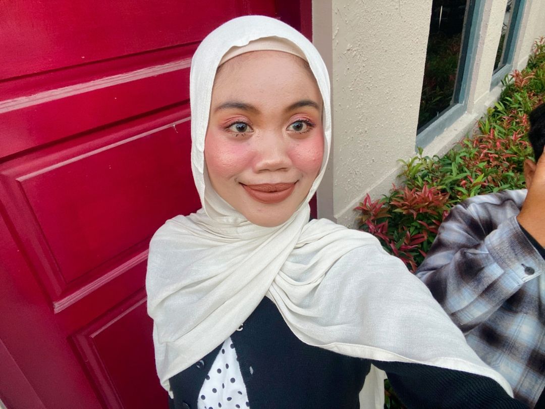Foto ulasan RhenoHijab Pashmina Viscose Bamboo Premium | Hijab Kekinian Adem Lembut Nyaman