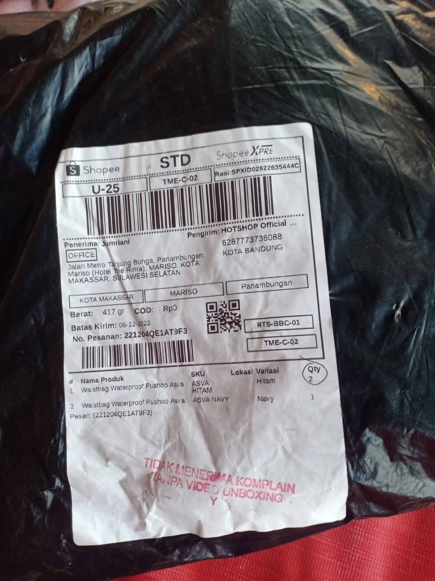 Photo review by i*****5, variant Navy, Hitam