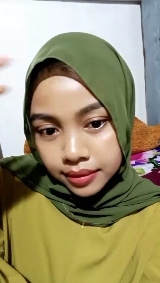 Foto ulasan TOP PROMO Hijab Pashmina Ceruty Babydoll Termurah