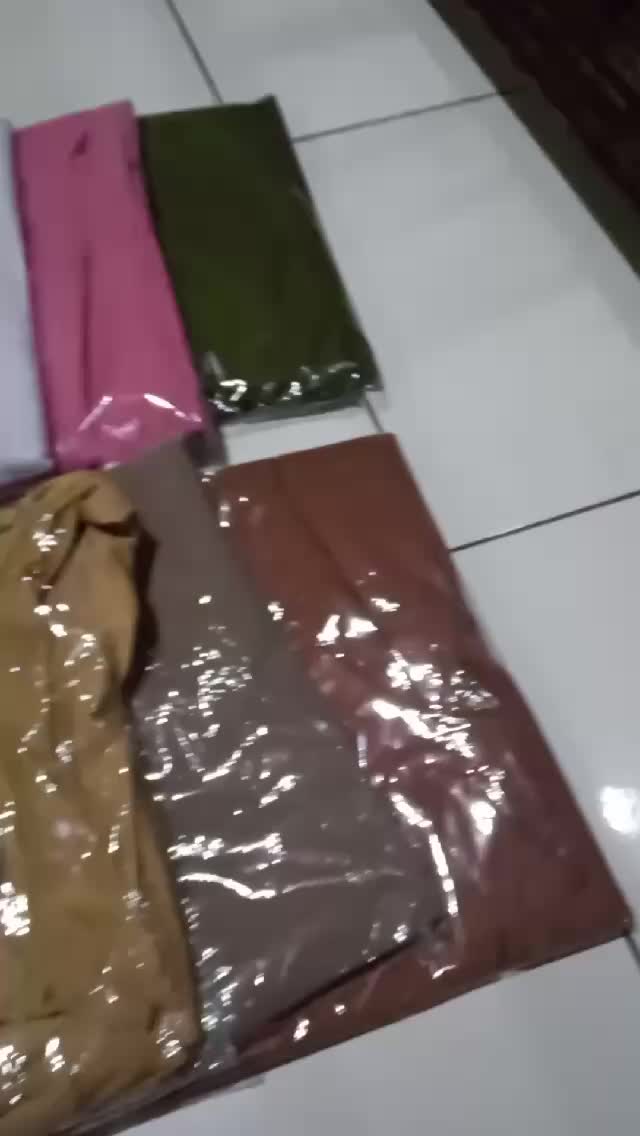 Foto ulasan TOP PROMO Hijab Pashmina Ceruty Babydoll Termurah
