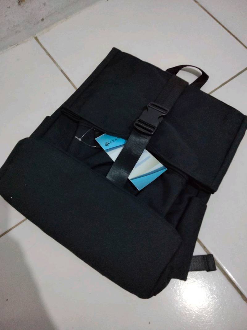 Foto ulasan pembeli mimi_resti, varian Black
