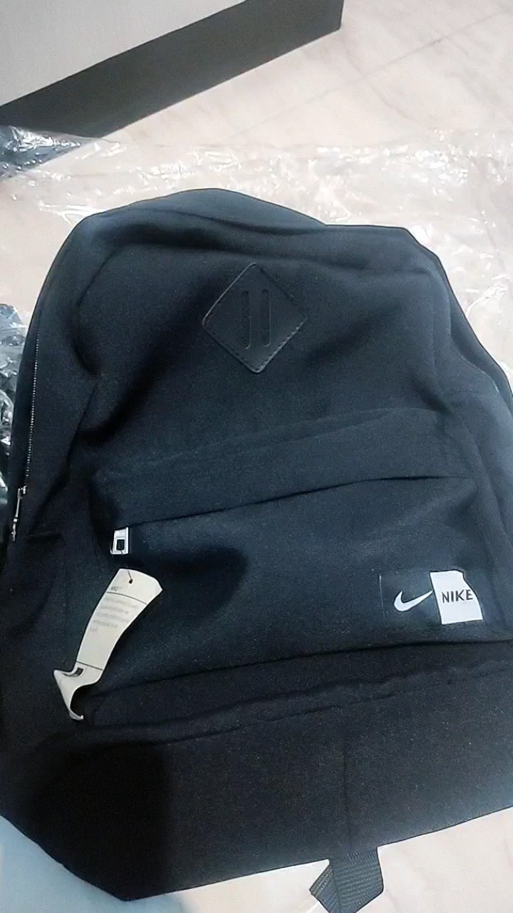 Photo review by w*****a, variant Hitam N,M