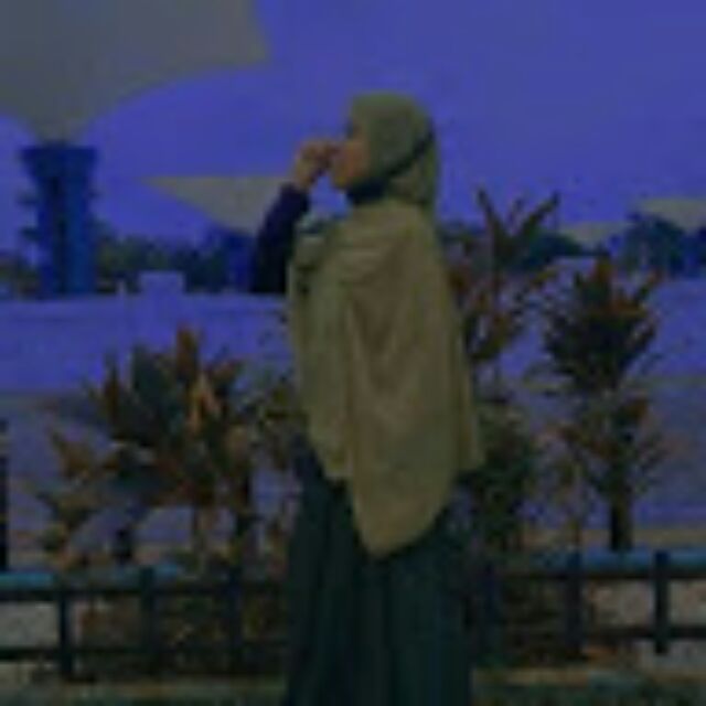 Foto ulasan Timcraft Pashmina Ceruty Baby Doll Gradasi Ombre Two Tone