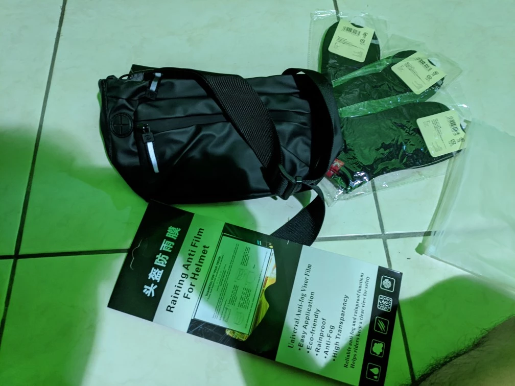 Foto ulasan Yipinu YQM-1 Tas Selempang Pria Wanita Anti Air