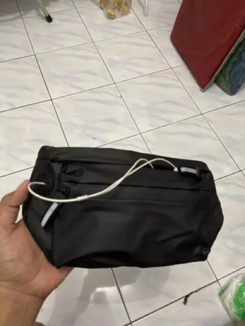 Foto ulasan Yipinu YQM-1 Tas Selempang Pria Wanita Anti Air