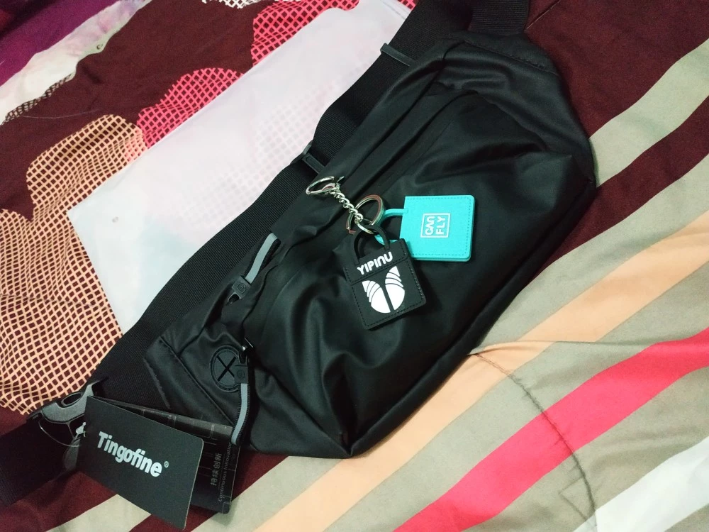 Foto ulasan Yipinu YQM-1 Tas Selempang Pria Wanita Anti Air