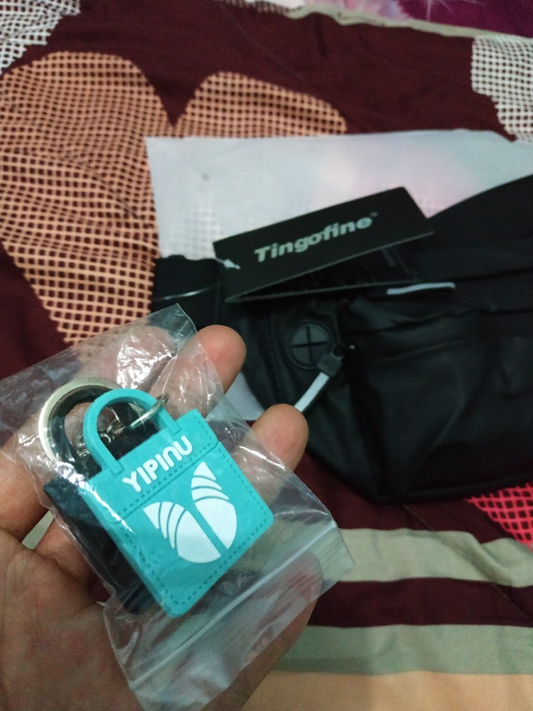 Foto ulasan Yipinu YQM-1 Tas Selempang Pria Wanita Anti Air
