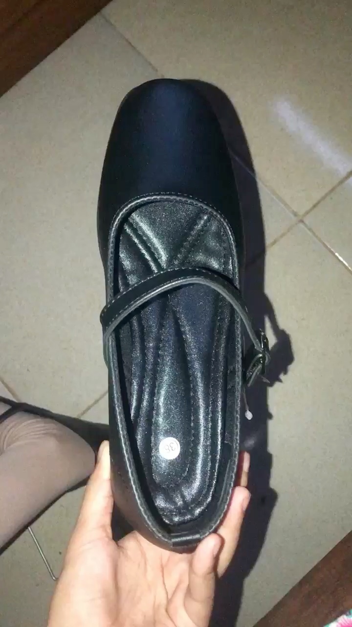 Foto ulasan ZURA-Sepatu pantofel wanita paskibra hak 3cm