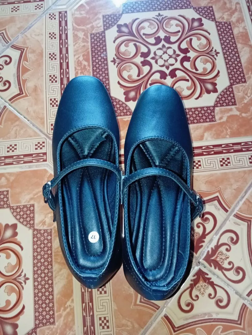 Foto ulasan ZURA-Sepatu pantofel wanita paskibra hak 3cm